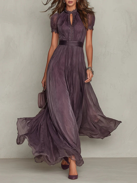 ESSENTIAL - Flavia • Vestido largo morado con escote de lágrima y ribete de encaje en gasa