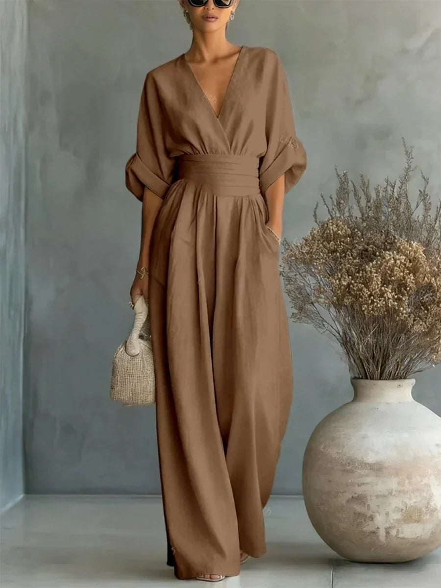 ESSENTIAL - Mono elegante de cintura alta con cuello en V
